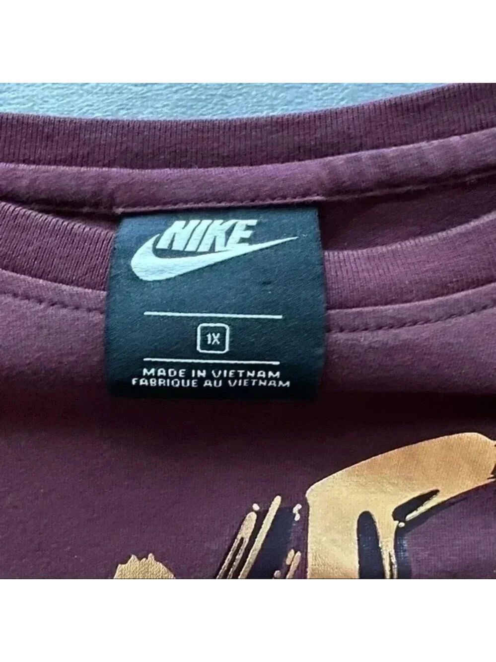 Nike Womens Metallic Gold Graphics Brown Long Sleeve Tee T-Shirt Medium - Picture 4 of 9